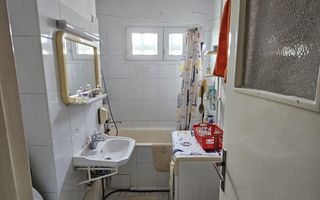 3 camere, semidecomandat | centrala proprie | mobilat si utilat | zona excelenta - Poză 14