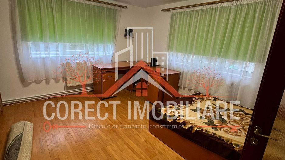 🏡 Apartament cu 3 camere  300 € / lună - Poză 3