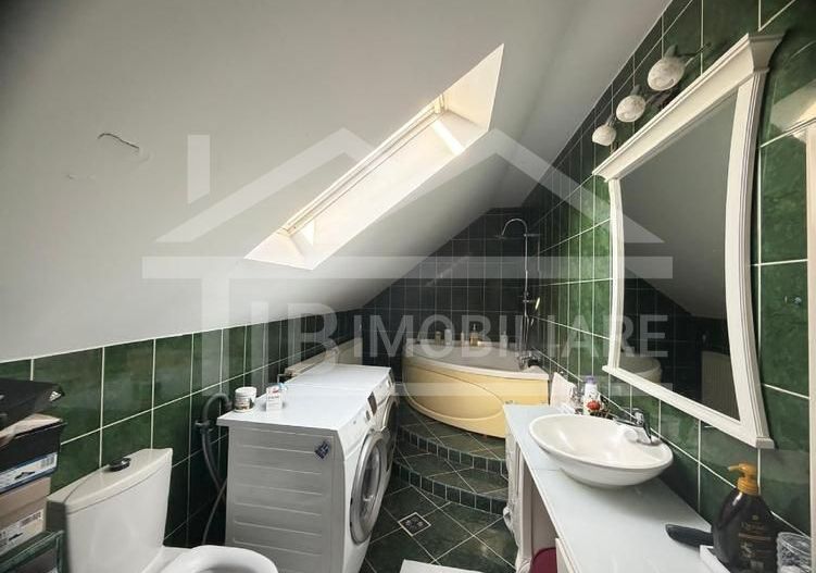 Casa cu 5 camere, 213mp, Zona Santana de Mures - Poză 11