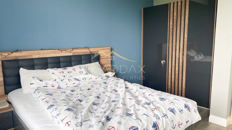 Vila Paradisul Verde ,  vedere  spre lac  **** curte 700 mp - Poză 15