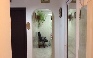 Apartament Plazza Mall - Poză 4
