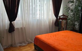 VANZARE 3 CAMERE SEMIDECOMANDAT – Bulevardul  Ferdinand 1 - Poză 4