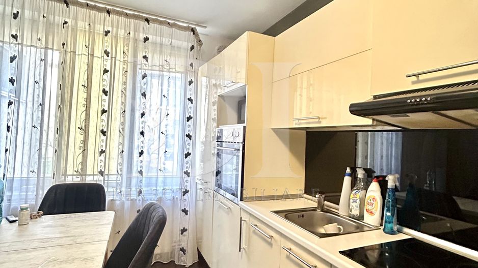 Apartament  de vanzare / Zona Tineretului / Floresti - Poză 3