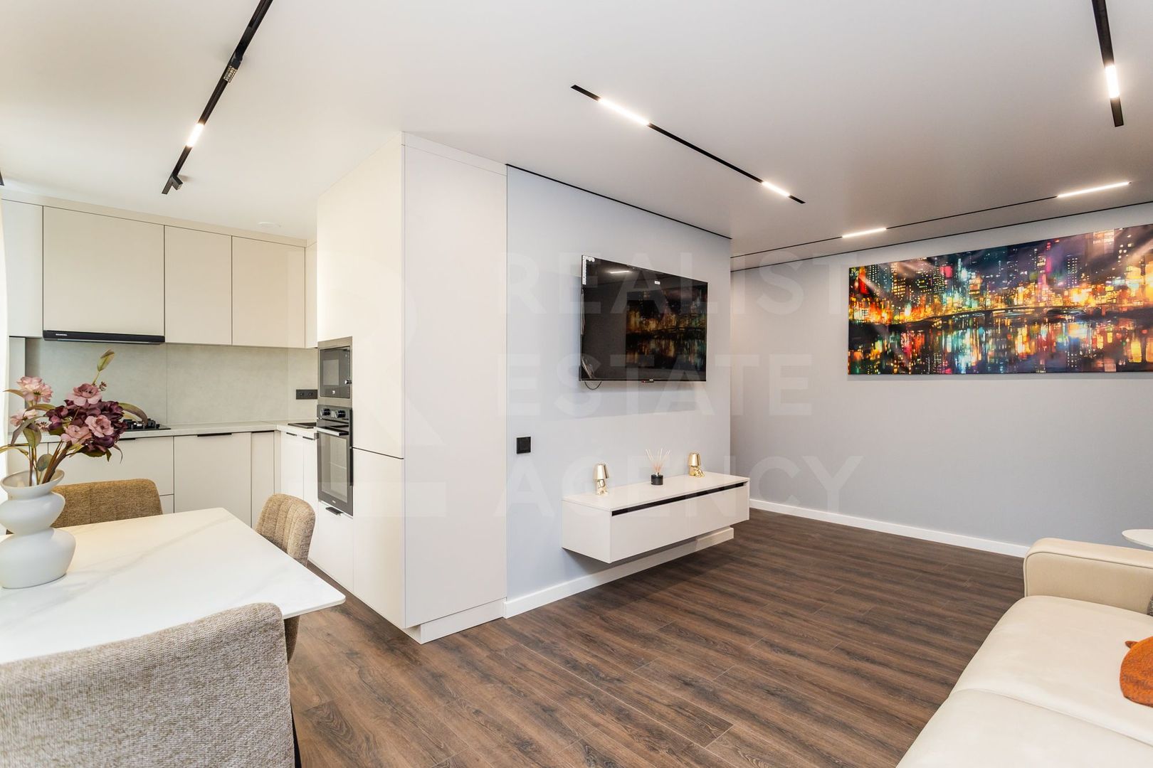 Vânzare, apartament, 2 camere + living, str. Academiei, Telecentru - Poză 4