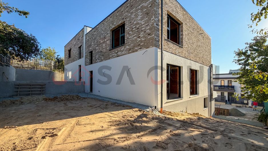 Casa cu 4 camere si garaj, Zorilor! - Poză 3