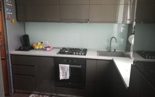 Apartament 3 camere, Mircea cel Bătrân, decomandat, 62 mp, parțial mobilat - Poză 4