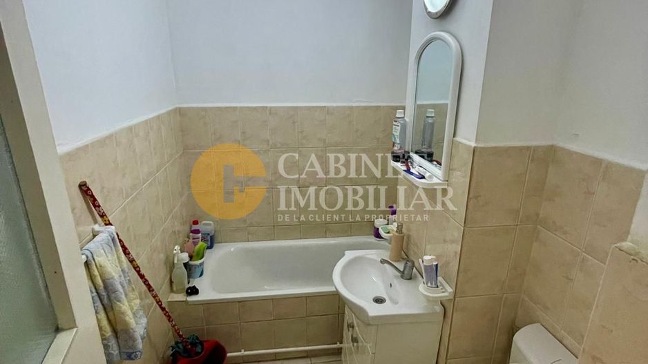 BAZA 3 - BLOC DUPA 80 - 2 CAMERE DECOMANDAT - ETAJ 3 - FARA RISC - Poză 5