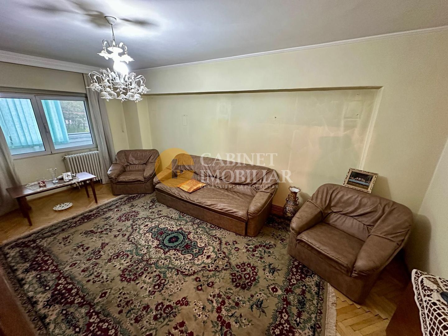 3 Camere Decomandat - Bloc din 1990 - Etaj 1 - Zona Alexandru - Poză 2