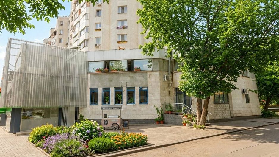 Se oferă spre chirie oficiu, 245 mp, bvd Ștefan cel Mare și Sfânt - Poză 4