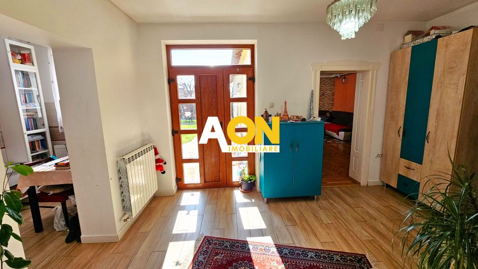 Casa 4 camere, mobilata, utilata, 593 mp teren, zona Centru - Poză 11