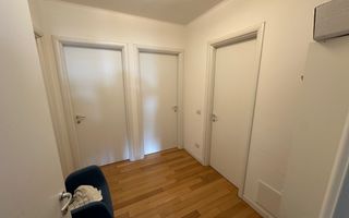 Birouri , cladire noua, zona centrala - Poză 12