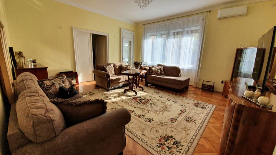 Prestanță și eleganță - Poză 1