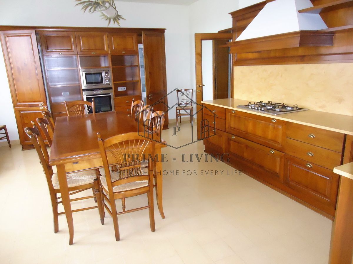 PENTHOUSE IMPRESIONANT CU 5 CAMERE LA INCHIRIERE LANGA PARC HERASTRAU - Poză 3