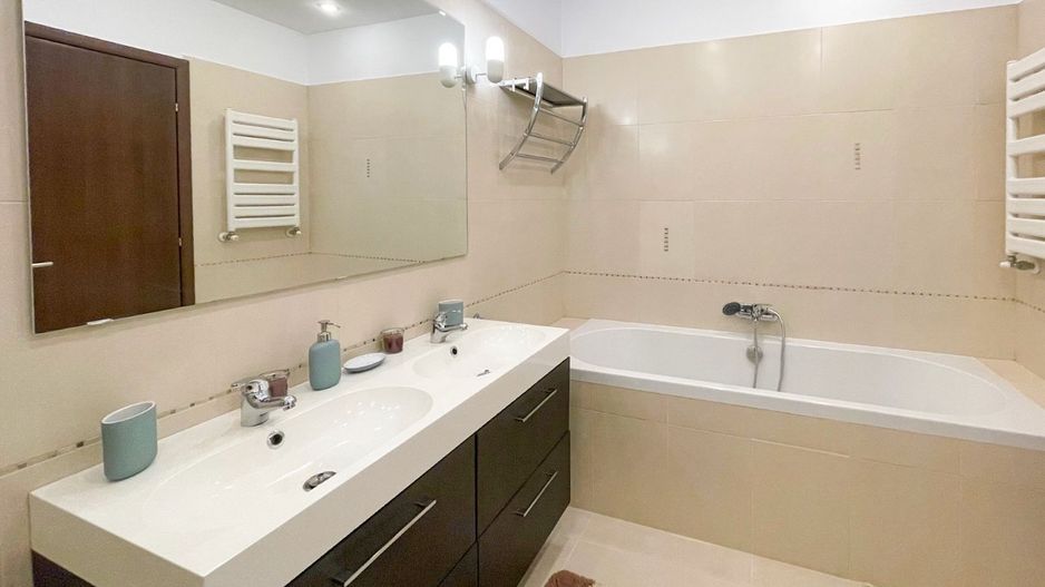 Chirie I Apartament 3 camere I North Area Lake View - Poză 15