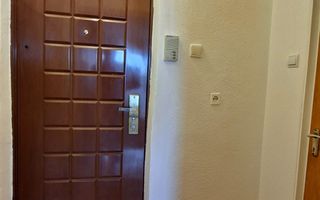 Garsoniera Craiovei etaj intermediar in bloc de apartamente - Poză 4