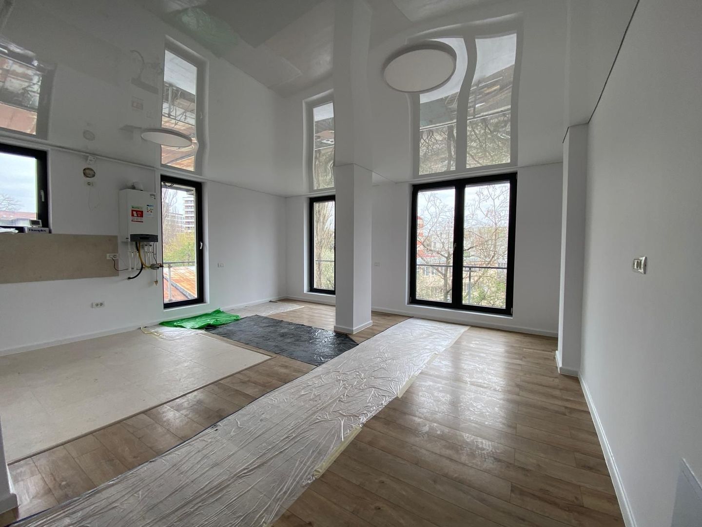Apartament 3 camere de Vanzare Crangasi - Poză 1