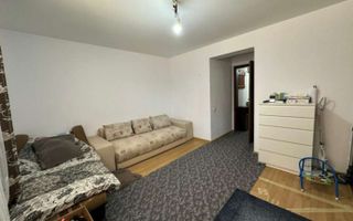 Apartament 2 cam. decomandat, loc parcare, centrala gaz, metrou - Poză 1
