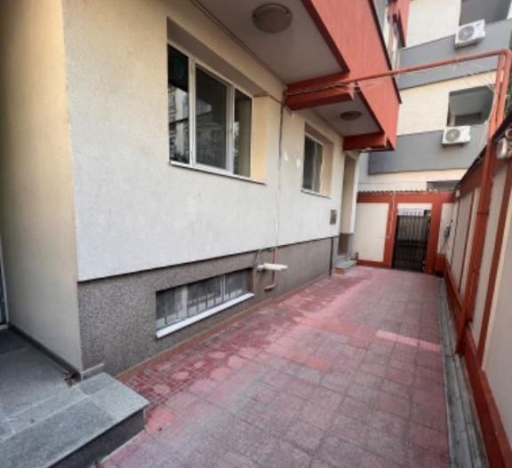 Casa 15 Camere Central Bulevardul Unirii Rond Alba Iulia Nerva Traian - Poză 2
