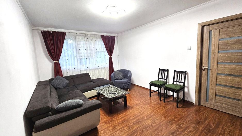 Închiriez Apartament cu 🏡 2 camere, centrală proprie, parcare, 1 Decembrie 1918 - Poză 1