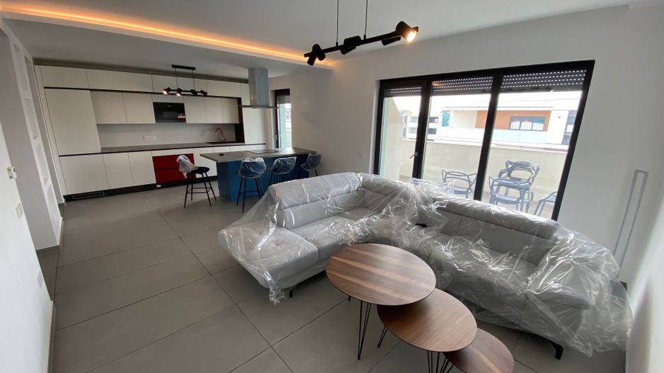 Penthouse  3 camere - Dumbravita - Poză 1