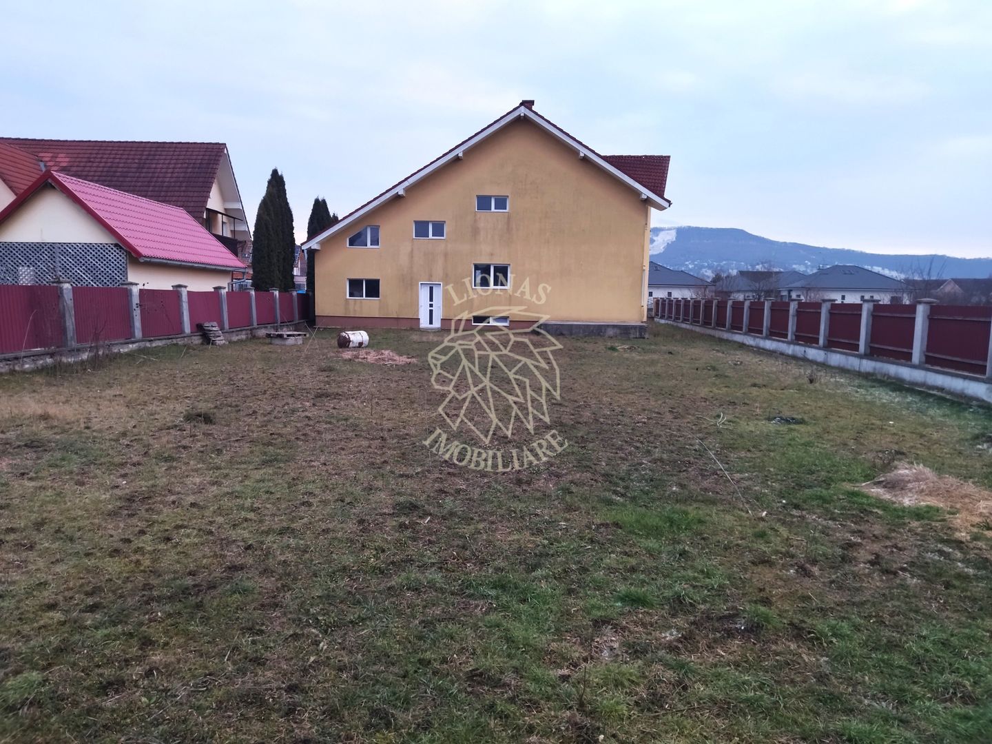 Casa 6 camere 221 mp-teren 1120 mp-terasa/balcon/garaj-Unirea - Poză 8
