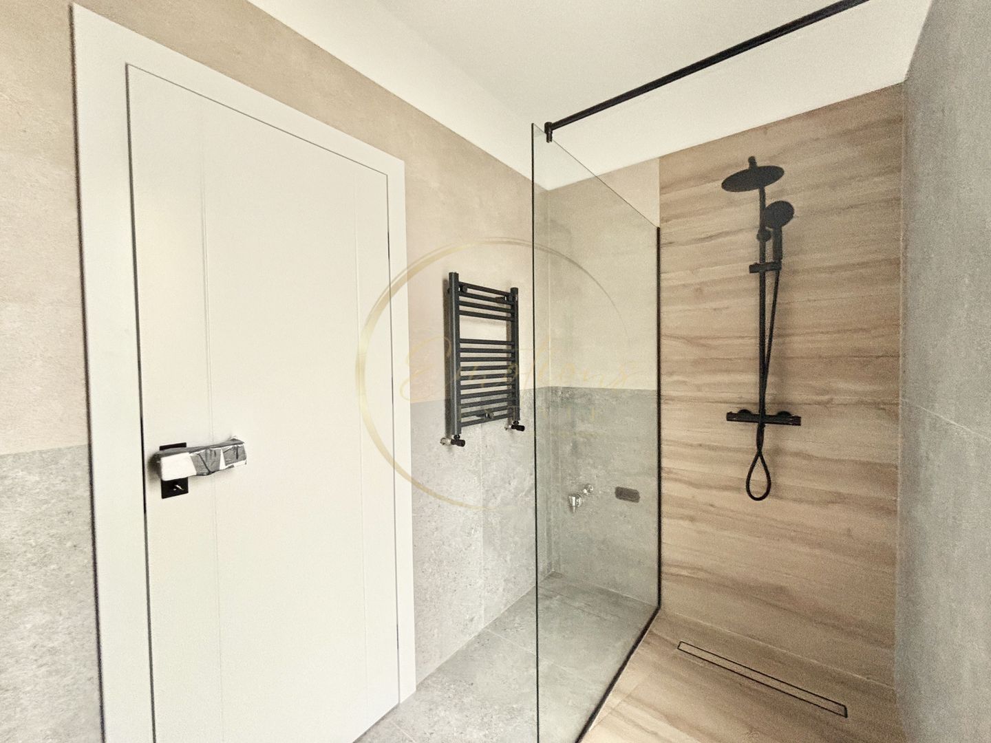 NOU | Apartament 1 cameră modern cu grădină și balcon generos | Parcare inclusă - Poză 3