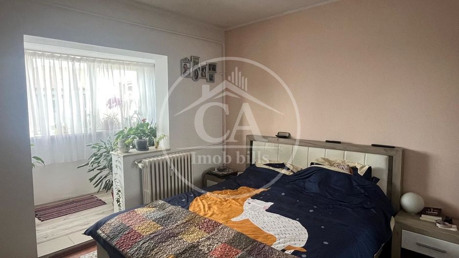 Apartament de vânzare cu 3 camere în Calea Clujului, Oradea - Poză 1
