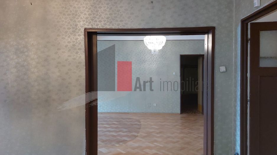 Apartamentul "BEQUEM",  180 mp suprafata totala, CONSOLIDAT, GARAJ IN ACTE, BOXE - Poză 8