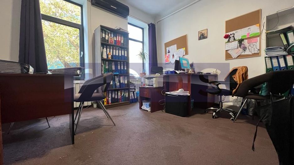 VANZARE CLADIRE BIROURI | D+P+2+M | ZONA UNIVERSITATE - Poză 1