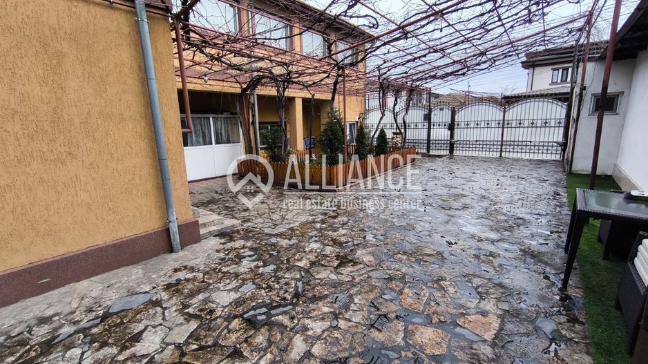 MEDEEA Vila P+1 mobilata complet si curte generoasa! - Poză 27