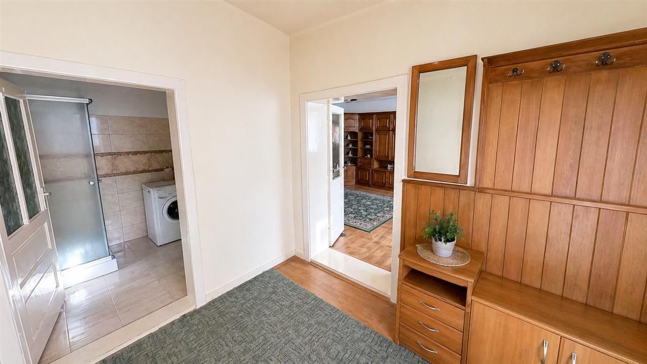 Casa cu spatiu comercial, 1.000mp teren anexe, areal Central, Reghin - Poză 3