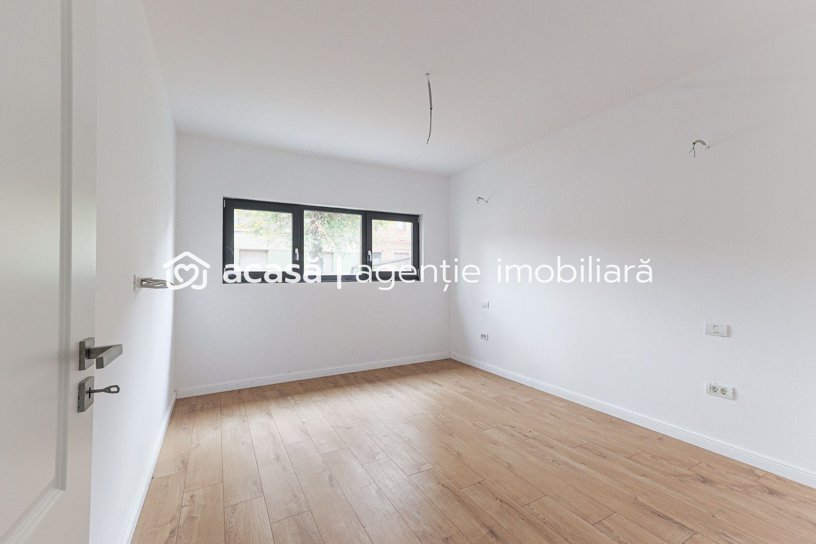 VÂNDUT! Apartament 2 camere, imobil nou, parcare inclusă - Poză 5