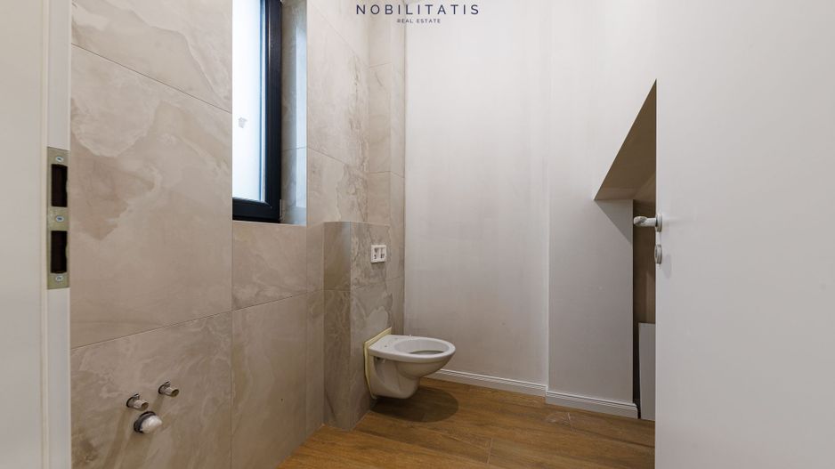 Duplex de vanzare la liziera padurii - 130 mp, 4 bai & 4 dormitoare - Poză 20