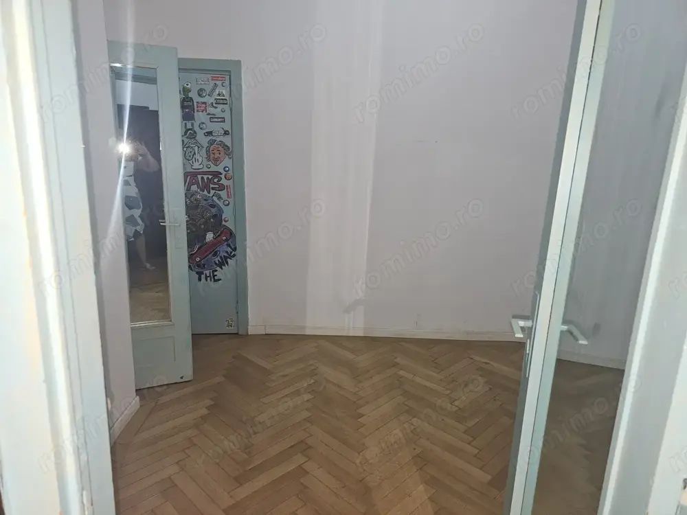 De vanzare Apartament 2 camere cu dosar de consolidare Piata Rosetti - Poză 4