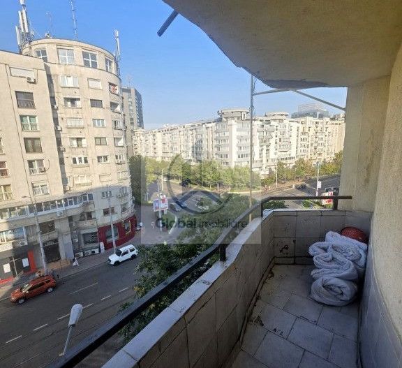 Inchiriere 3 camere Piata Unirii decomandat 80 mp | 2 bai 2 balcoane - Poză 8