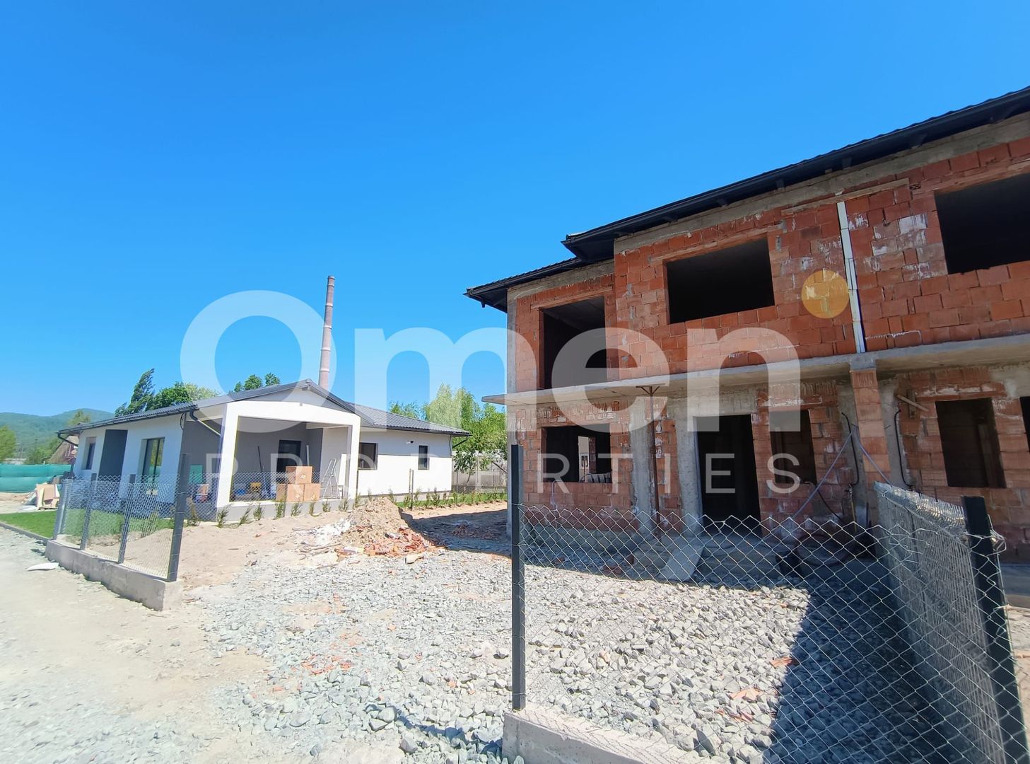 Duplex | La roșu | Zonă liniștită | Curte proprie - Poză 3