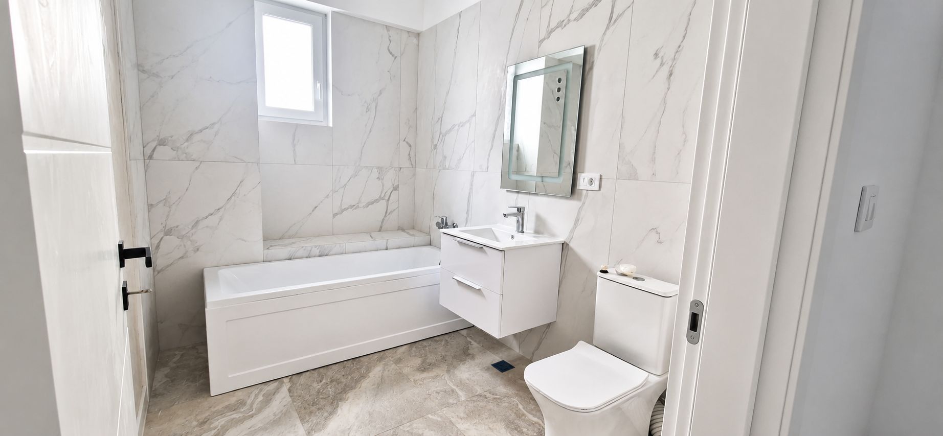Apartament 2 camere INTABULAT 50 mp Bucium Visan 83250 euro - Poză 6