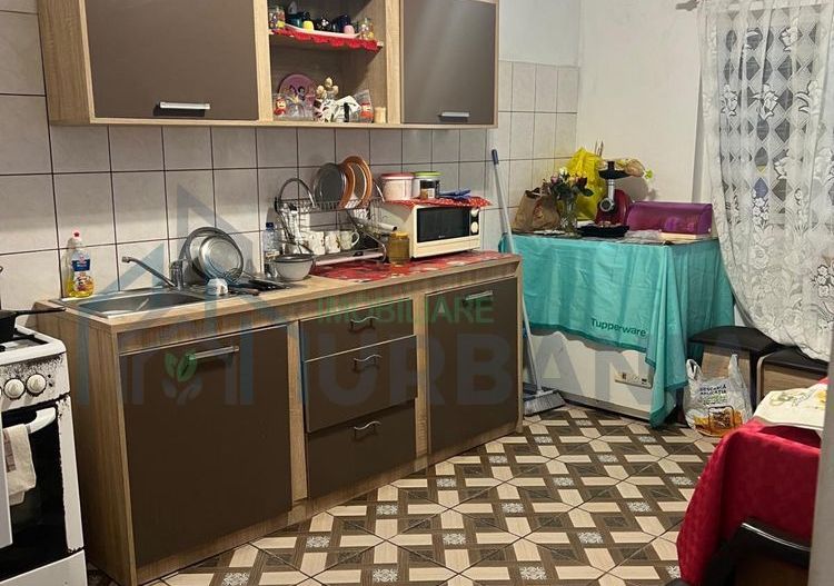 Casă cu 4 camere în Bogonos, Letcani - 80 mp construiți, teren 800 mp - Poză 6