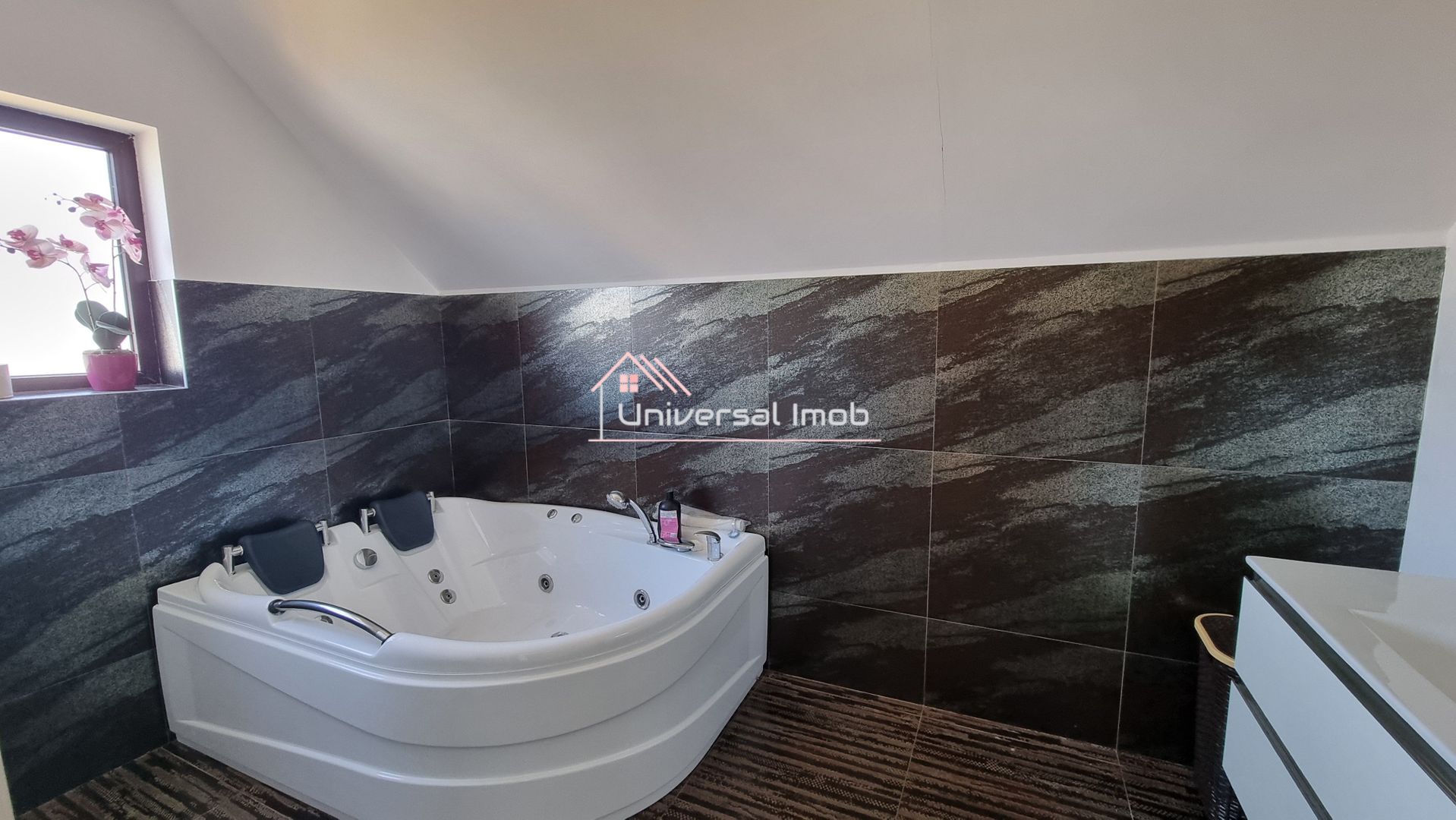 Casa individuala in Corusu, mobilata si utilata - Poză 7