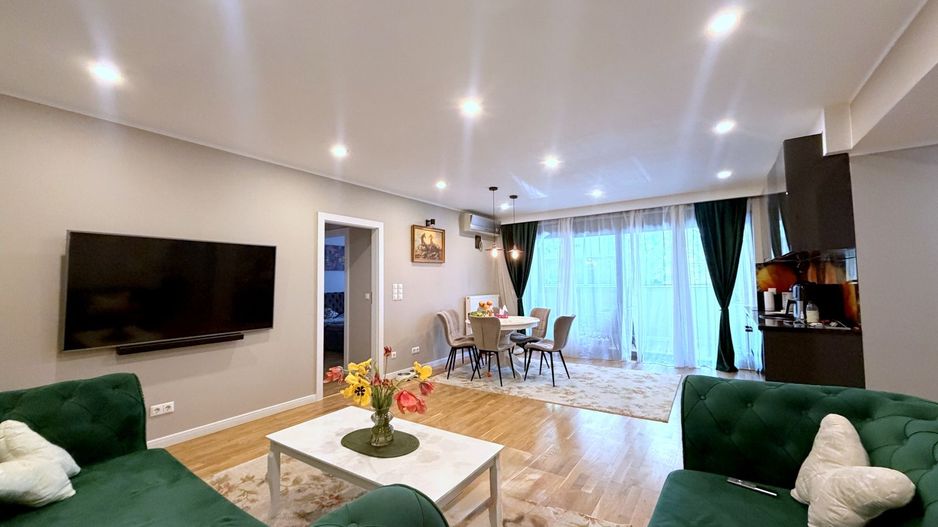 3 camere | boxa | loc parcare | GreenLake Sisesti - Poză 1