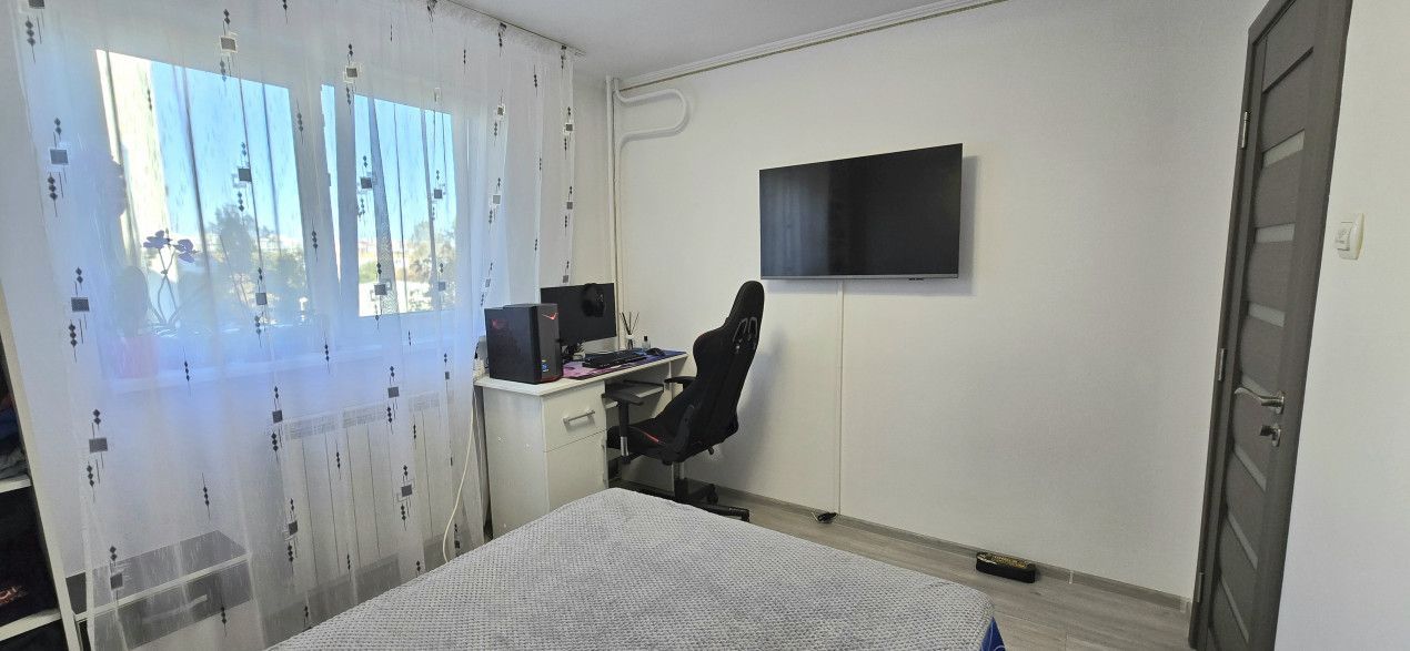 2 camere mobilat Pta Resita, etaj 4/10 - Poză 10