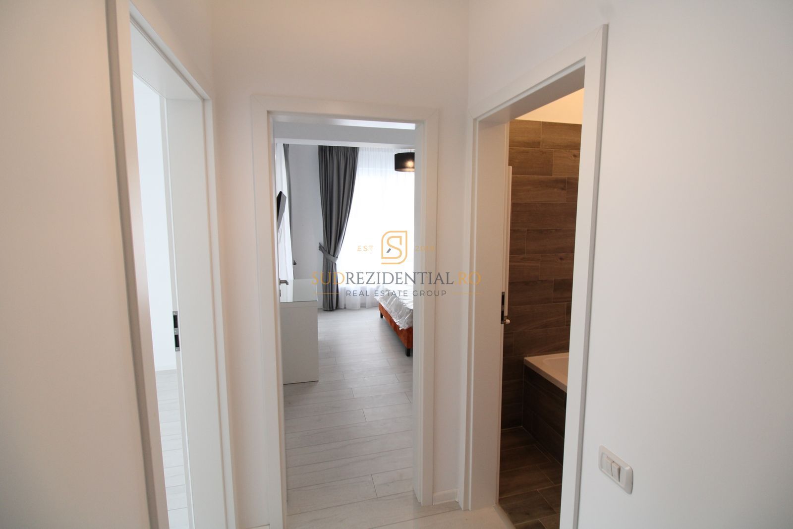 Apartament 3 camere de vanzare, langa Mall Grand Arena, Metalurgiei - Poză 4