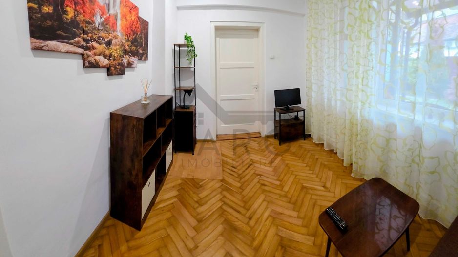 🏡 Închiriez ap. 2 camere 330€ – curte + terasă, zona semicentrală, - Poză 4
