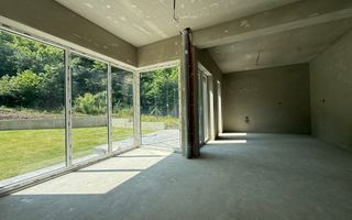 Case cuplate la liziera padurii , ideale pentru 2 familii ! - Poză 9