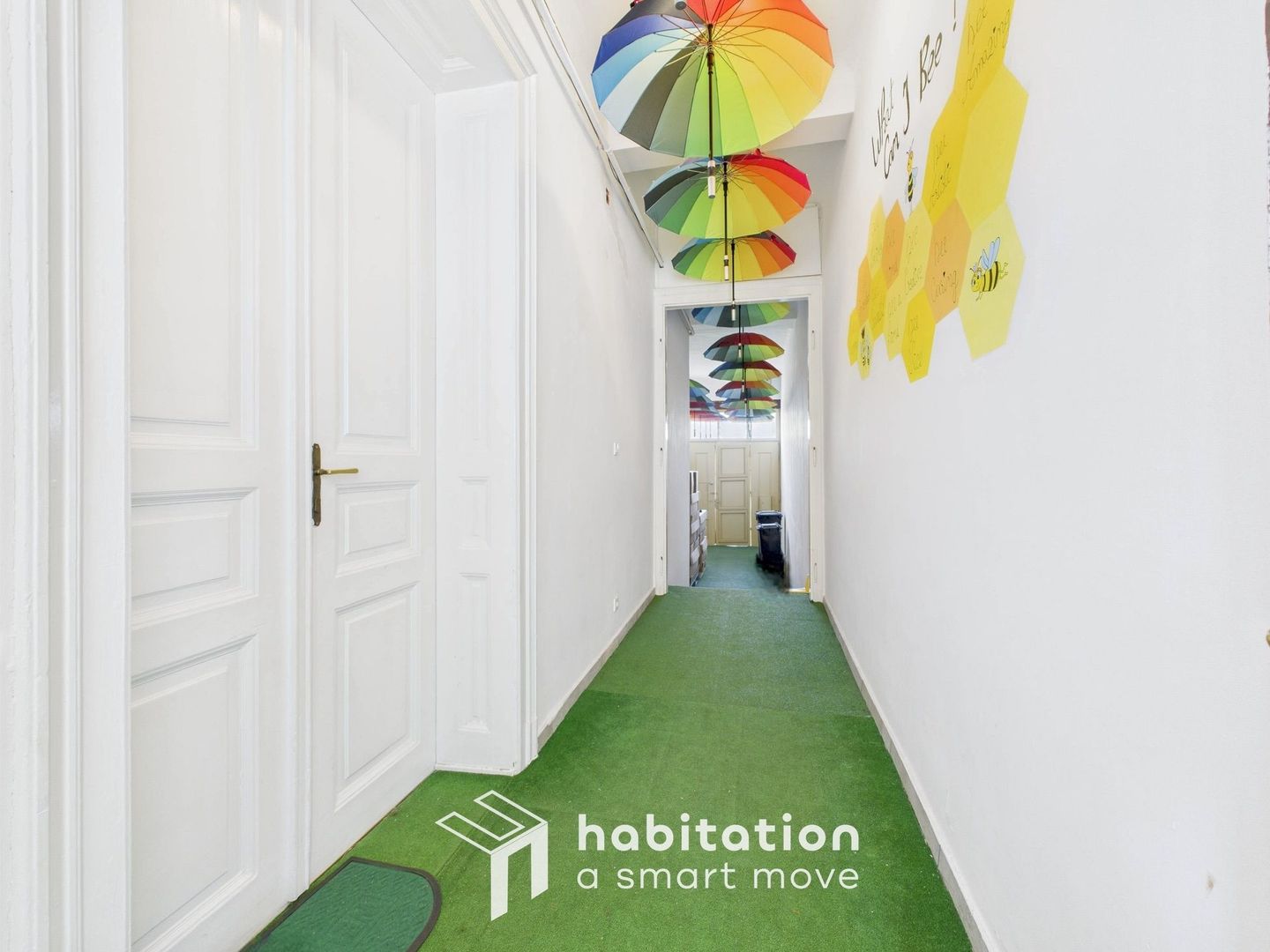 Casă de închiriat în zona Lunei – ideală pentru locuit sau birouri - Poză 11