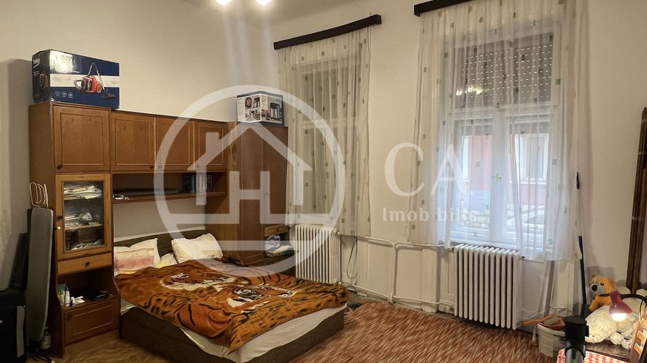Apartament cu 3 camere de vanzare Central Oradea - Poză 7