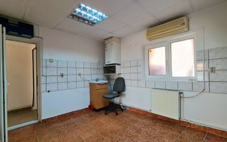Spatiu comercial de închiriat Brasov - 40 mp # spatii-comerciale-brasov.ro - Poză 4