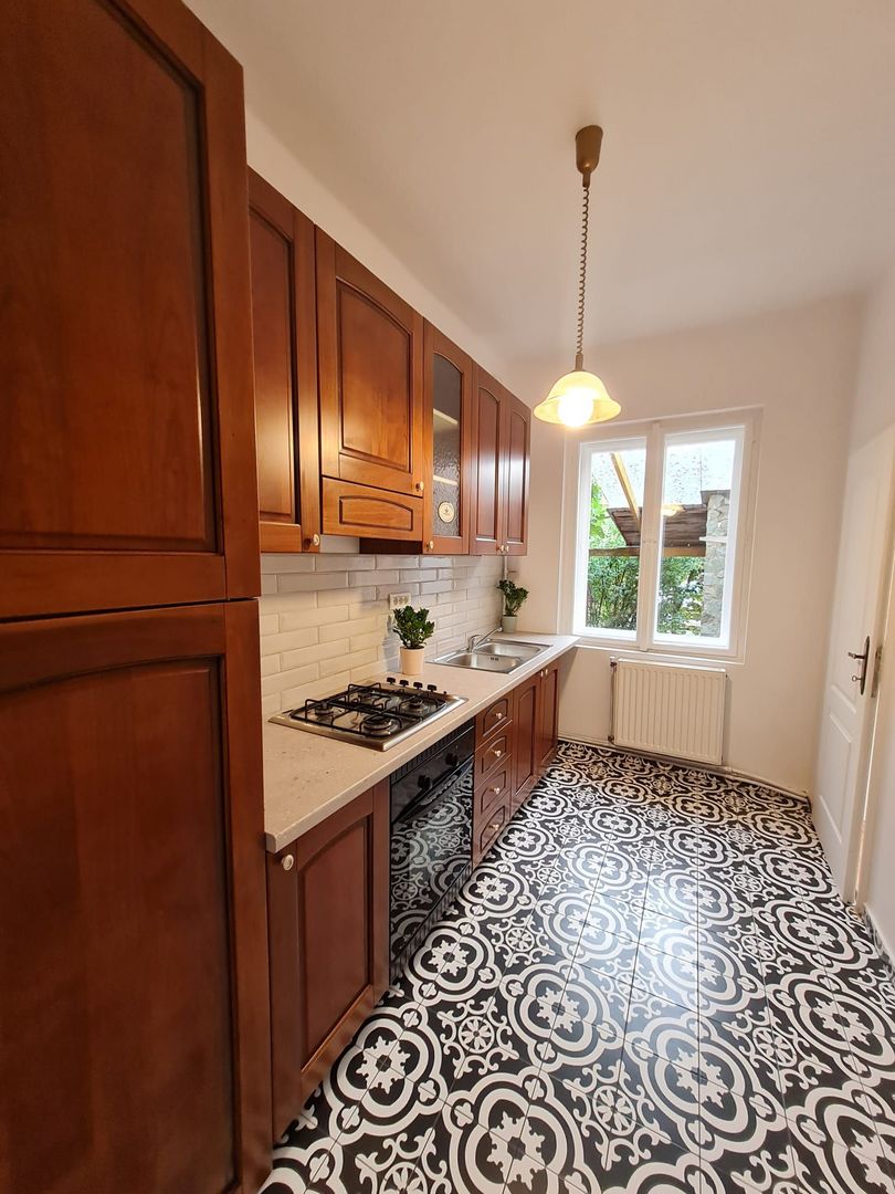 Vila individuala în complex - Poză 35