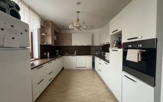 Casa 7 incaperi + Anexe | 1420mp Teren | La Intrare in Dumbravita - Poză 8