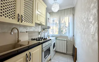 Garsoniera moderna 33mp, LUX ,mobilat si utilat - Poză 13